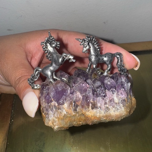 Vintage Pewter Unicorn Figurine with Amethyst Crystal Geode - Picture 2 of 6